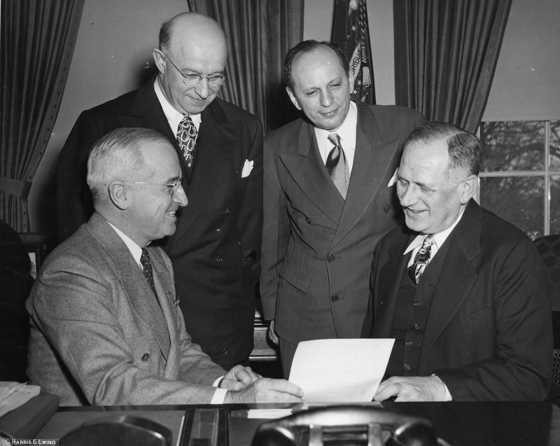 President Truman With Members of the B'Nai B'rith Executive Committee ...