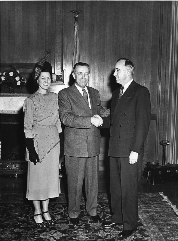 Secretary Chapman Greets Staff | Harry S. Truman