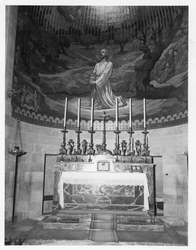 An Altar In The Church Of The Holy Sepulchre, Jerusalem 