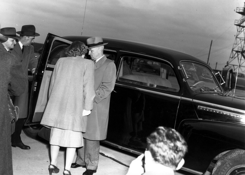 President Truman and Margaret at Grandview Airport | Harry S. Truman