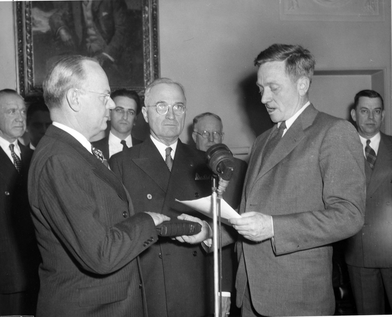 John W. Snyder of St. Louis being sworn in as Federal Loan ...